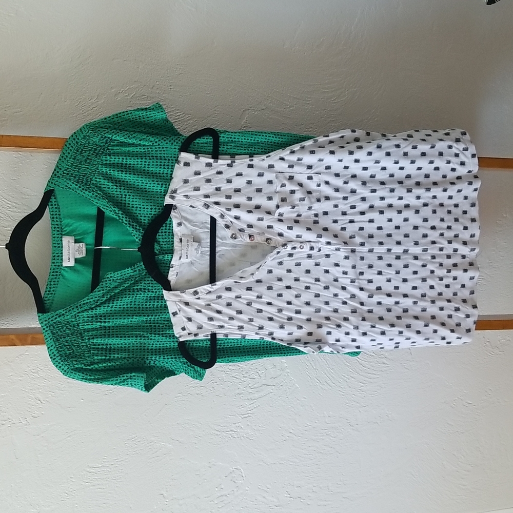 Liz Claiborne Set of 2 Casual Tops Size XL